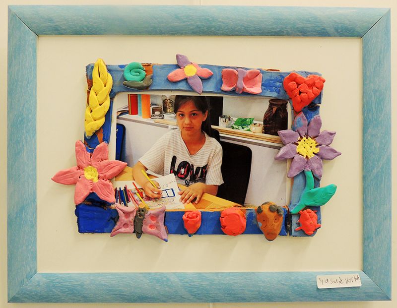 Çukurova'da Çocukların Yaptığı Kabartma Resim Sergisi