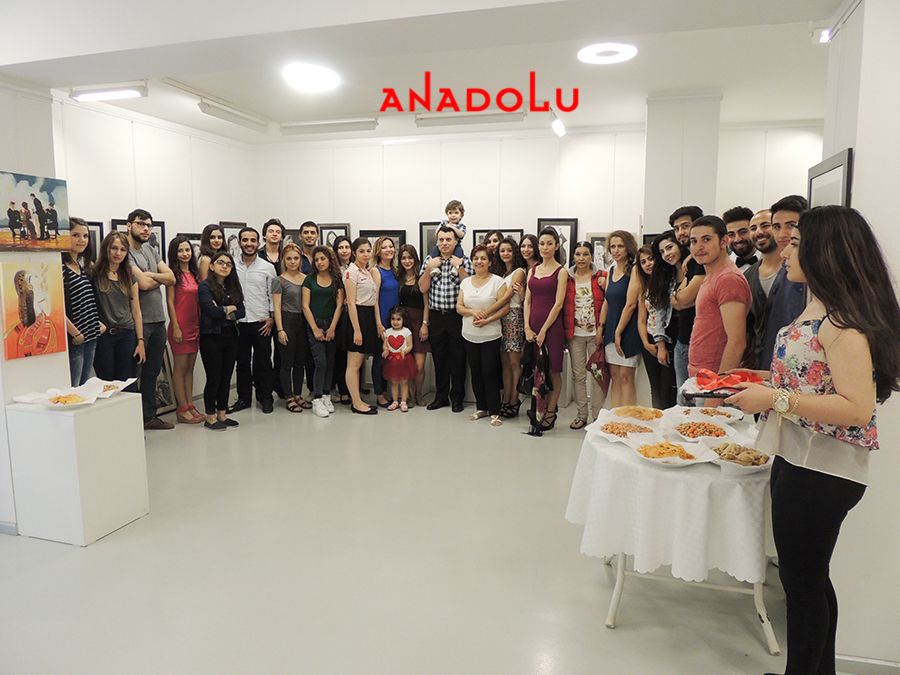 Anadolu Güzel Sanatlarda Sergi Açılışları Çukurova