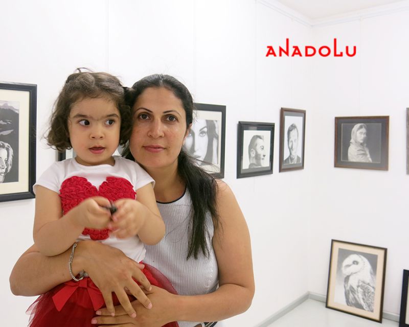 Karakalem Resim Sergisinden Örnekler Çukurova