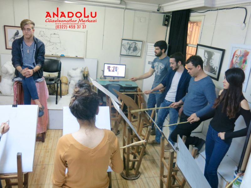 Anadolu Güzel Sanatlar Çizim Dersinde Çukurova