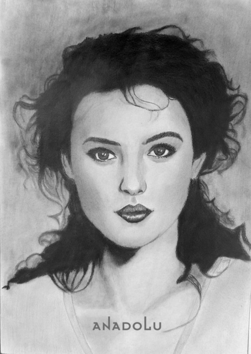 Karakalem Kadın Potre Çizimleri Çukurova