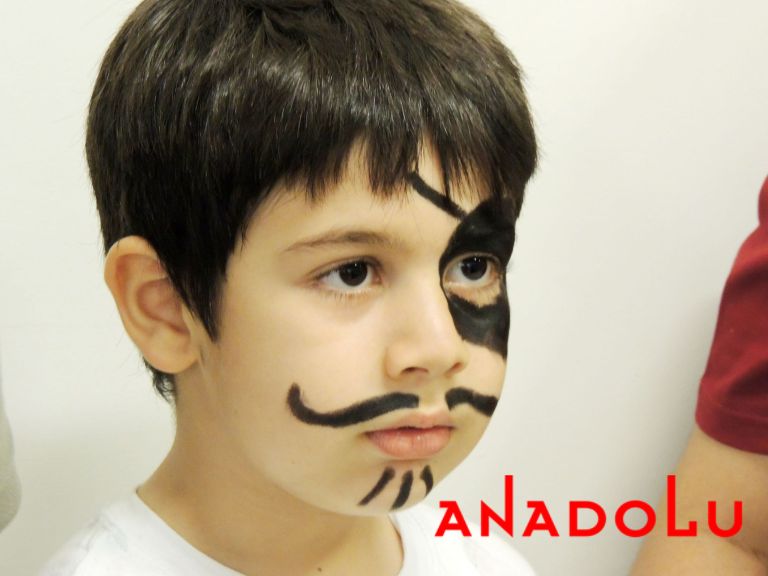 Çocuklara Yönelik Sanat Eğlencesi Çukurova