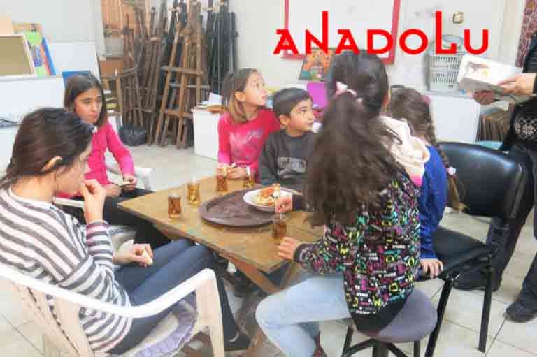 Çukurova'da Çocuklar İçin Güzel Çizim Eğitimleri