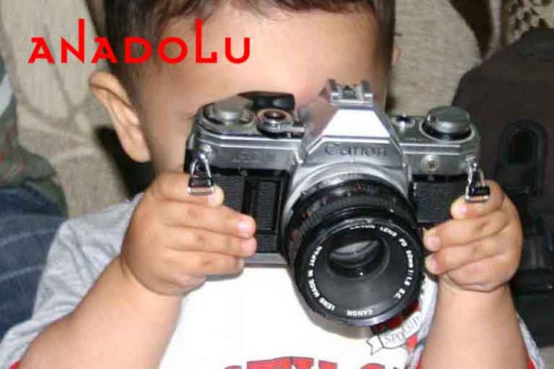 Fotoğraf Çeken Bebek Çukurova