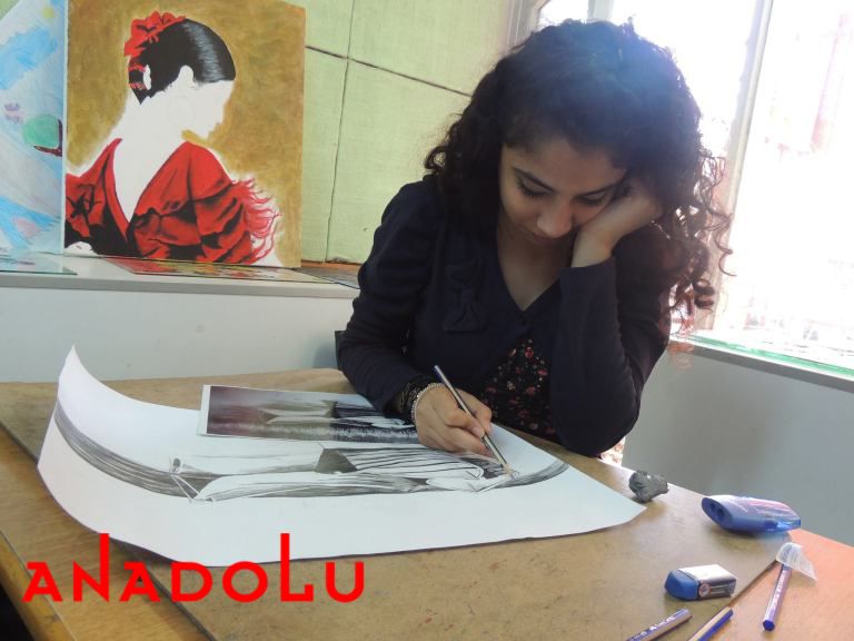 Hobiler İçin Karakalem Çalışması Çukurova